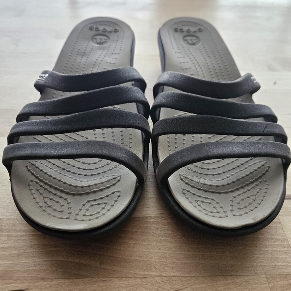 Crocs Rhonda Strappy Wedge Strappy Slide Sandal Womens Size 8 Brown - Picture 2 of 11